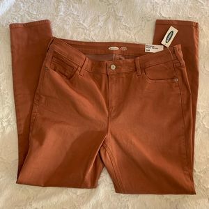 Old Navy Rockstar Super Skinny